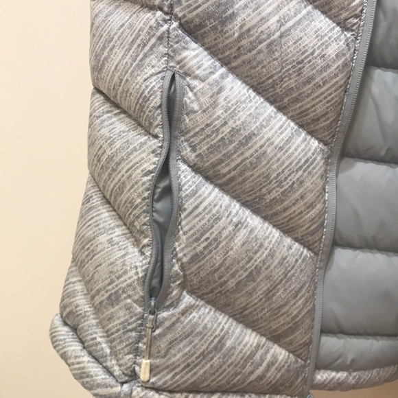 Puffy vest - Picture 4 of 5